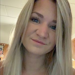 Meet your Posher, Megan